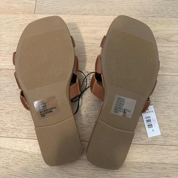 Torrid wide fit Sandals / Slides - Picture 5 of 8